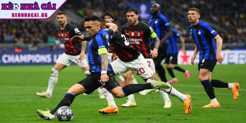 Sự khác biệt trong phong cách xây dựng đội hình của AC Milan vs Inter Milan Sự khác biệt trong phong cách xây dựng đội hình của AC Milan vs Inter Milan